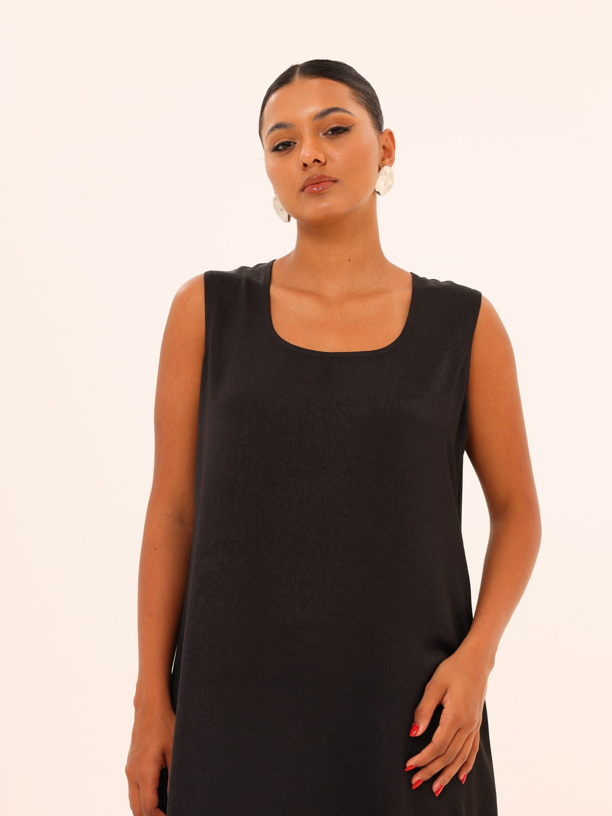 Sleeveless Satin Maxi Dress - Black